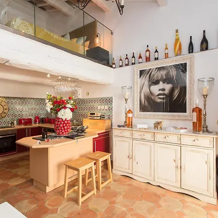 2 Bedrooms Saint-tropez, Next To The Port 度假居